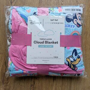 Little Sleepies Light Blue Disney Mickey's Clubhouse Large Cloud Blanket